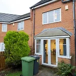 Morley Retreat Modern 3 Bed
