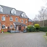 Morley Retreat Modern 3 Bed