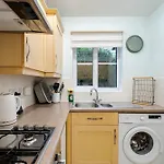 Morley Retreat Modern 3 Bed Ferienhaus