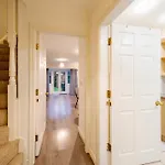 Morley Retreat Modern 3 Bed * Churwell