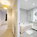 Morley Retreat Modern 3 Bed *