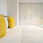 Morley Retreat Modern 3 Bed Ferienhaus Churwell