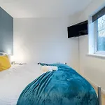 Morley Retreat Modern 3 Bed Ferienhaus Churwell