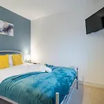 Morley Retreat Modern 3 Bed Tatil Evi