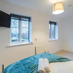 Morley Retreat Modern 3 Bed *