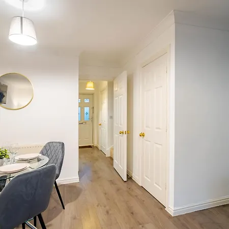 Будинок відпочинку Morley Retreat Modern 3 Bed