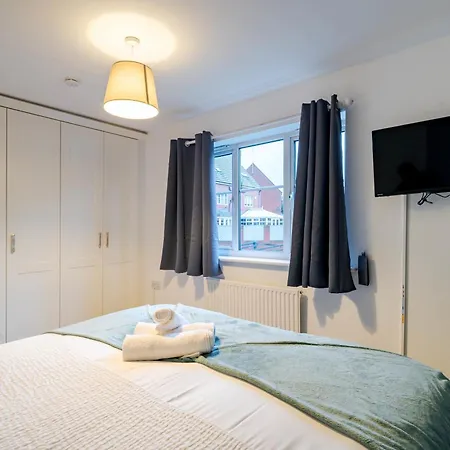 Дом отдыха Morley Retreat Modern 3 Bed *
