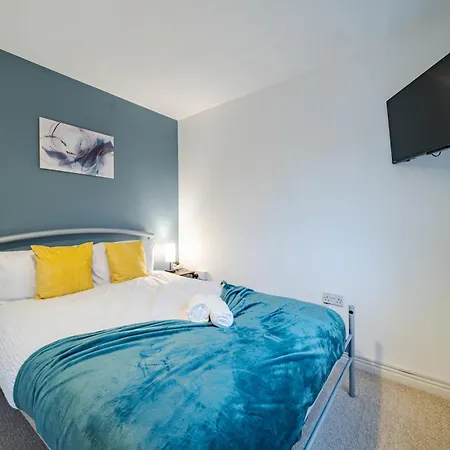 Дом отдыха Morley Retreat Modern 3 Bed Churwell