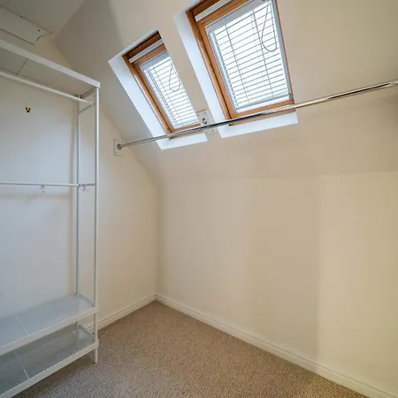 Будинок відпочинку Morley Retreat Modern 3 Bed