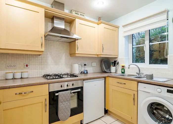 Morley Retreat Modern 3 Bed