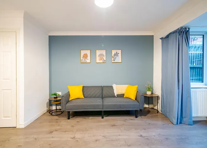 Morley Retreat Modern 3 Bed *