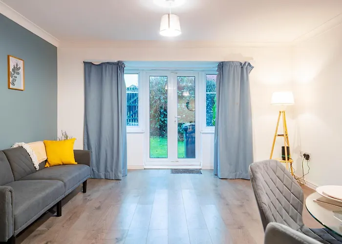 Morley Retreat Modern 3 Bed *