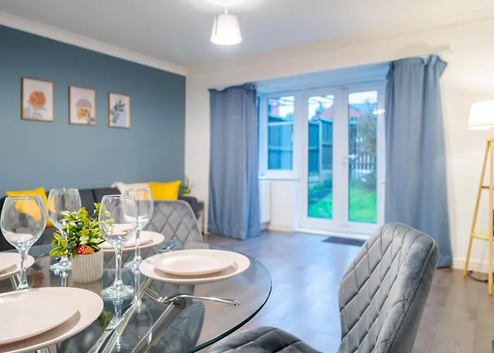 Morley Retreat Modern 3 Bed Ferienhaus *