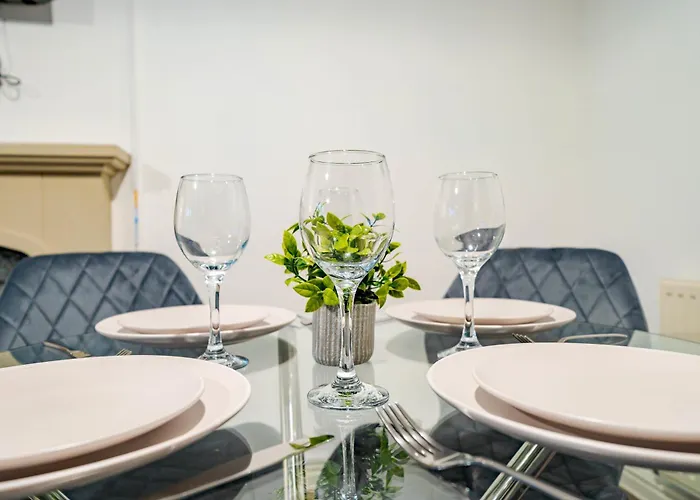 Morley Retreat Modern 3 Bed *