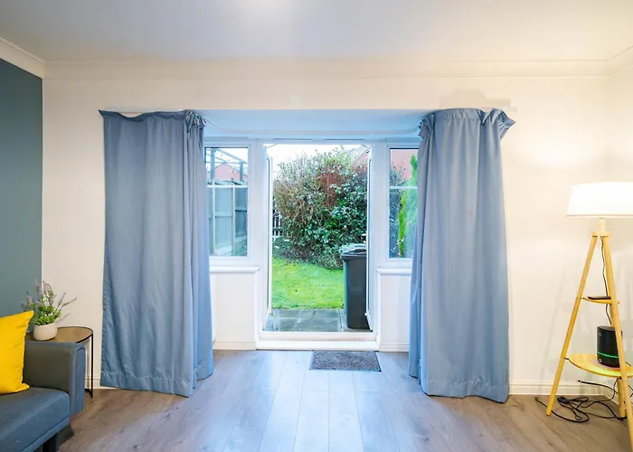 Morley Retreat Modern 3 Bed