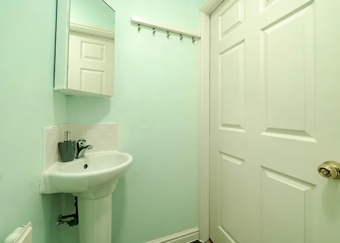 Holiday home Morley Retreat Modern 3 Bed Churwell